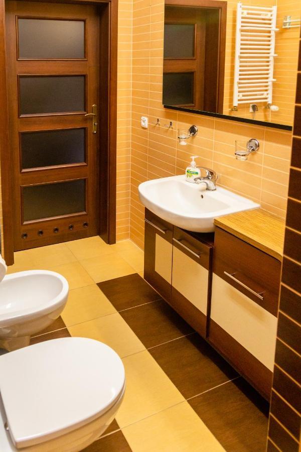Al-Dom Apartamenty Poleska 4D, 600 M Do Plazy W Spokojnej Okolicy Колобжег Экстерьер фото